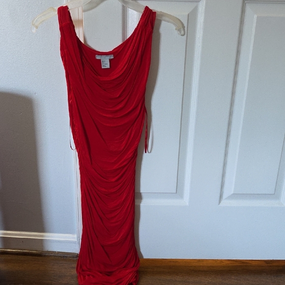 H&M Dresses & Skirts - H&M Vibrant Red Backless Dress